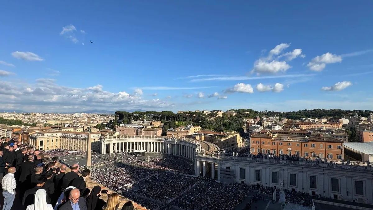Preot român, martor la alegerea Papei (sursa: ziaruldeiasi.ro)