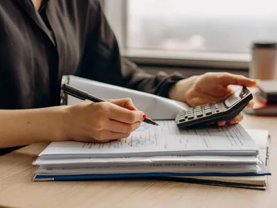 Sute de lei în plus la pensie: ce ani îți aduc puncte de stabilitate și cum verifici dacă au fost luați în considerare