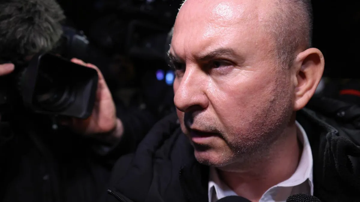 Generalul Zisu, cercetat pentru spălare bani (sursa: Inquam Photos/George Călin)