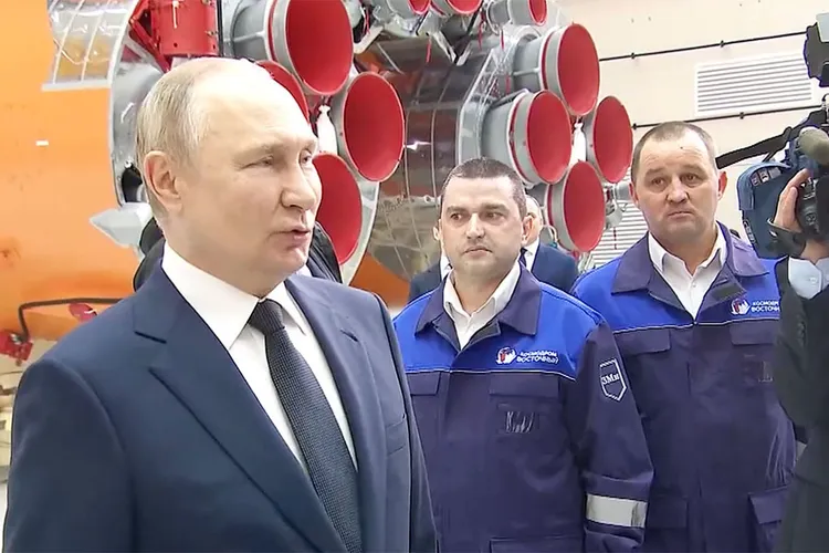 Racheta trimisă de Putin în spațiu s-a lovit de Lună Foto: Kremlin.ru