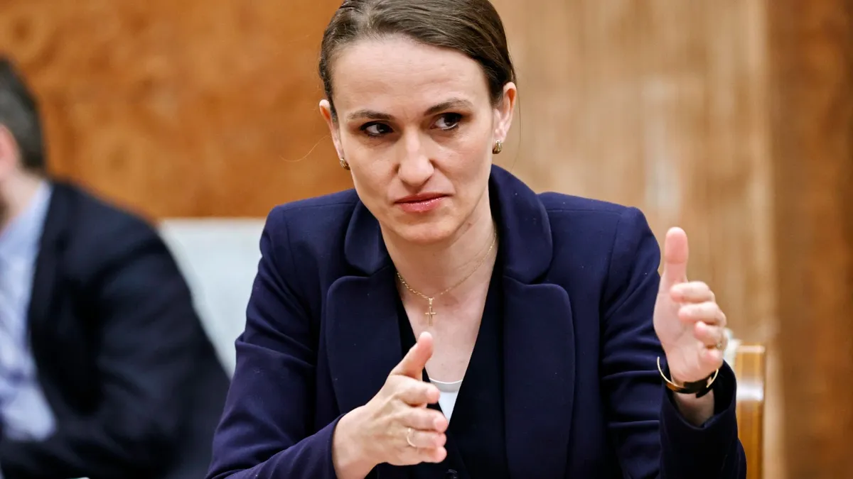 MAE reacționează după amenințarea Iranului (sursa: Facebook/Guvernul României)