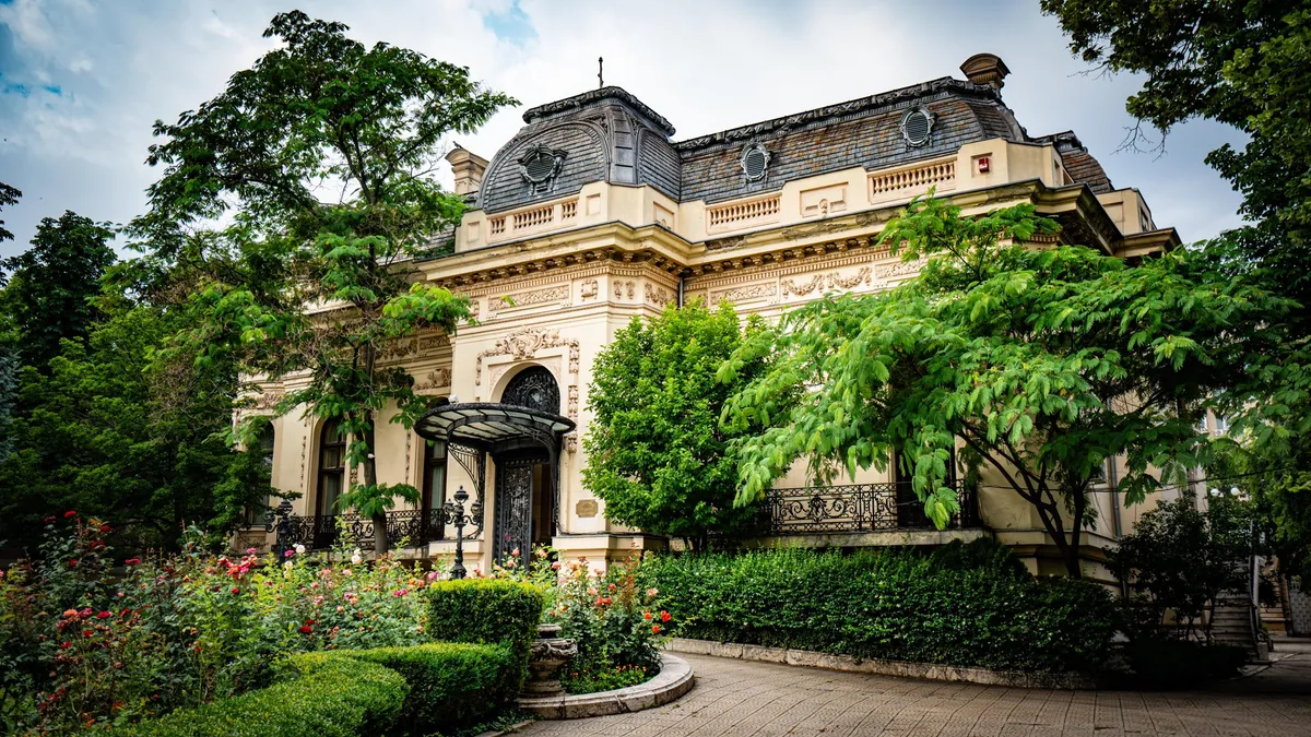 Patrimoniul cultural românesc, subevaluat și neclasat (sursa: Facebook/Institutul Național al Patrimoniului)