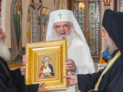 Patriarhul Daniel, cu jet privat de la București la Suceava și retur