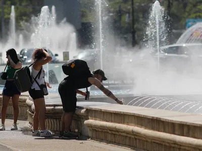 Cod roșu de caniculă în Capitală (sursa: Inquam Photos/Mălina Norocea)