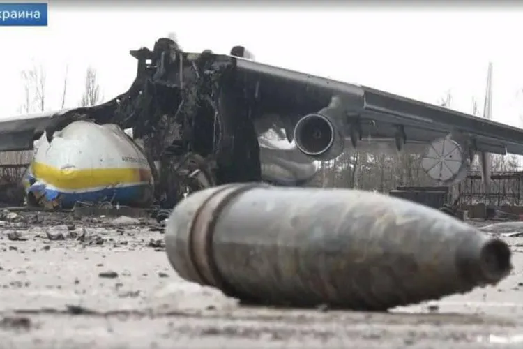 Aeroportul Antonov (Hostomel), abandonat de ruși (sursa: theaviationgeekclub.com)