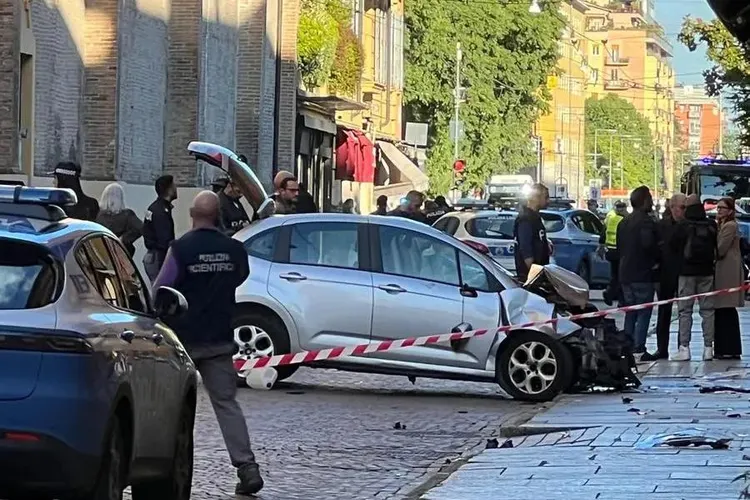 Atac în Modena, opt răniți, șofer reținut (sursa: Facebook/Gian Carlo Muzzarelli per Modena)