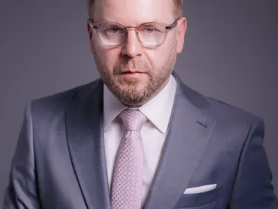 Judecător ÎCCJ pensionat la 48 de ani critică USR-ul și pe Nicușor Dan, o preamărește pe Savonea Foto: Facebook Mihail Udroiu