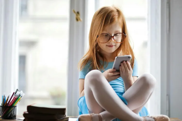 UK respinge interzicerea rețelelor sociale pentru minori (sursa: Pexels/Andrea Piacquadio)