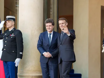 Macron vine în România în luna mai (sursa: Facebook/Nicușor Dan)