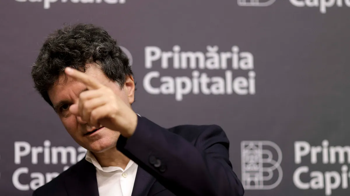 Bloomberg sugerează că investitorii mizează pe o victorie a lui Nicușor Dan Foto: Inquam/Octav Ganea