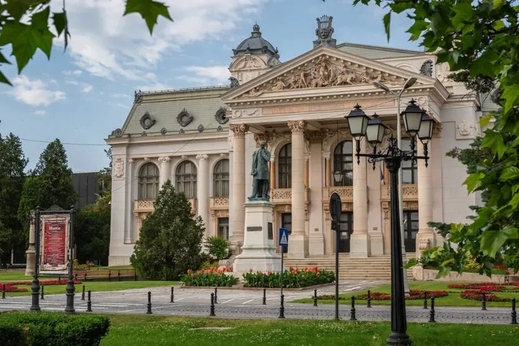 Teatrele și Opera nu mai au bani de salarii (sursa: ziaruldeiasi.ro)