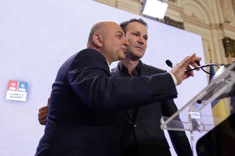 Atacuri în valuri din PSD împotriva lui Cîrstoiu Foto: Inquam/Octav Ganea