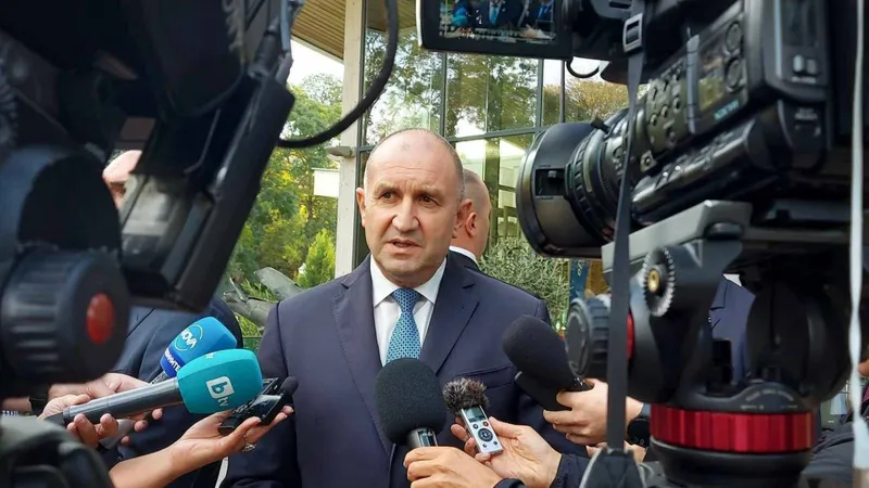 Noi alegeri parlamentare organizate în Bulgaria (sursa: Facebook/Rumen Radev)