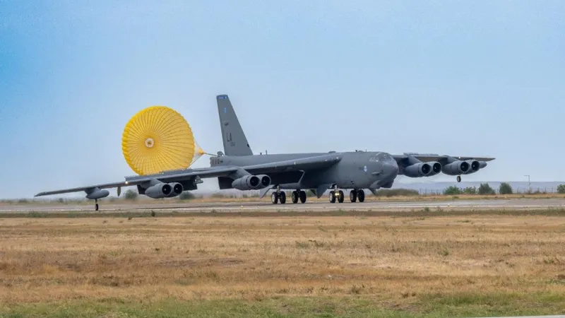 Bombardierele B-52 au aterizat în România Foto: U.S. Air Force/ Seth Watson.