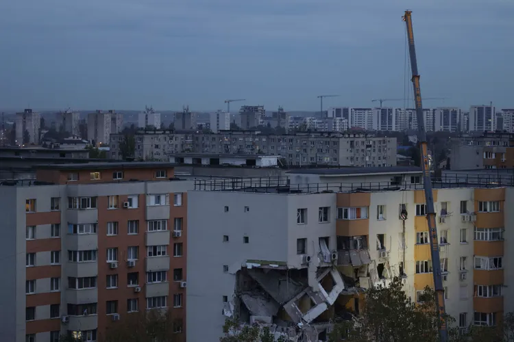 Trei rețineri în cazul exploziei din Rahova (sursa: Inquam Photos/Octav Ganea)