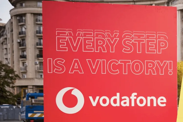 Disperare: Vodafone crește unilateral prețurile abonamentelor (sursa: Facebook/Vodafone Romania)