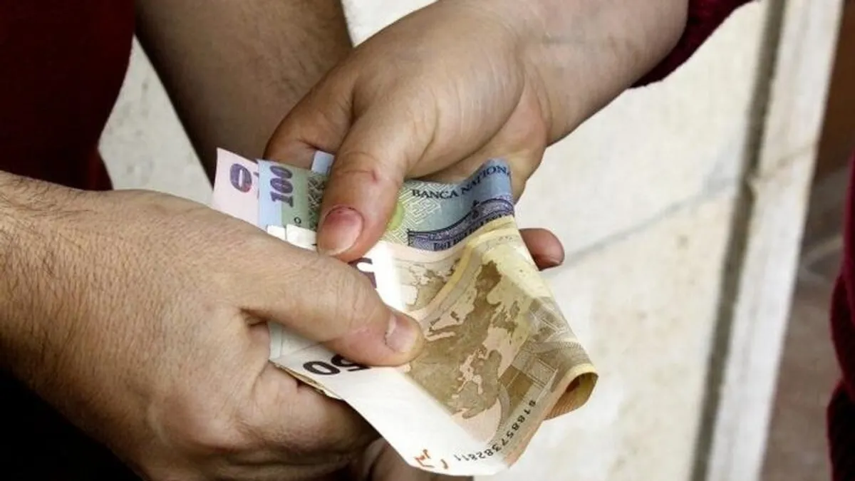 Funcționara Gina lua șpagă la Primărie (sursa: ziaruldeiasi.ro)