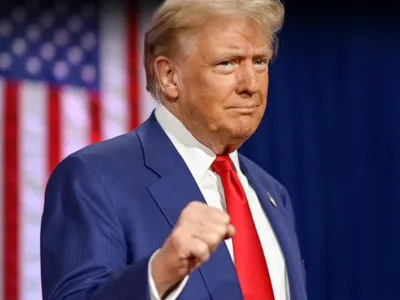 SUA, vot cu actul de identitate (sursa: Facebook/The White House)