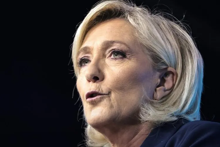 Le Pen vrea noi alegeri parlamentare (sursa: Facebook/Marine Le Pen)
