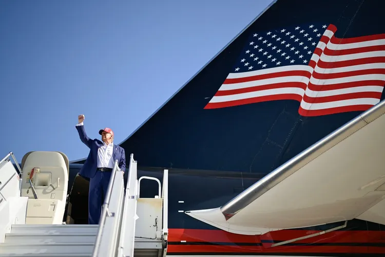 Donald Trump este amenințat de Iran (sursa: Facebook/Donald J. Trump)