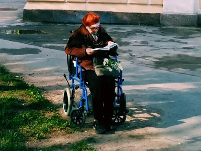 Cum poate crește pensia pentru limită de vârstă cu ajutorul documentelor medicale. Ce rol are pensia de invaliditate