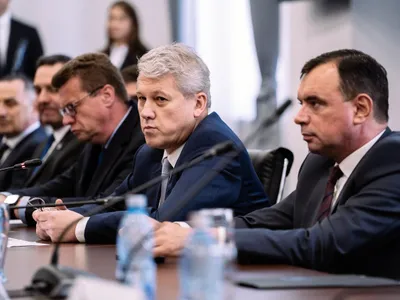 Declarațiile de avere rămân secrete: proiect semnat de Predoiu. Surse: UDMR s-a opus publicării
