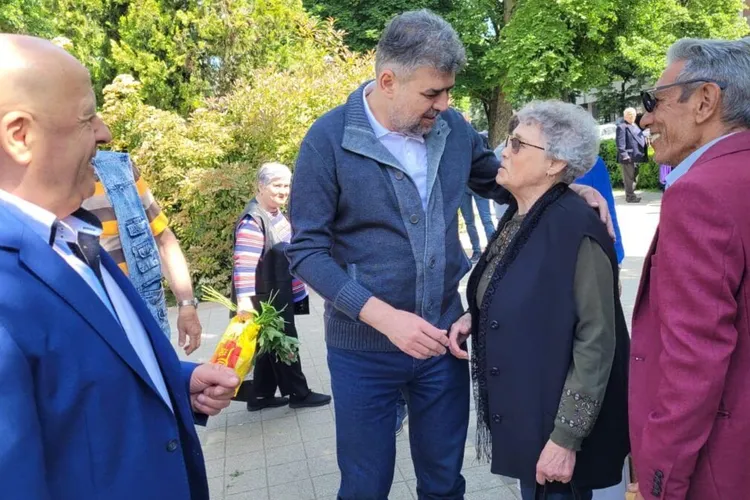 Ciolacu legiferase pentru 2025 majorări de salarii pentru bugetari de 68 miliarde lei Foto: Facebook