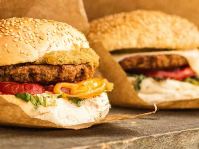 UE negociază viitorul denumirii „burger vegetarian” (sursa: Facebook/Kai Pro)