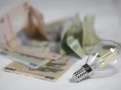 Consumul de energie electrică al populaţiei s-a redus  Foto: Inquam/ Ioana Fredi-Avram