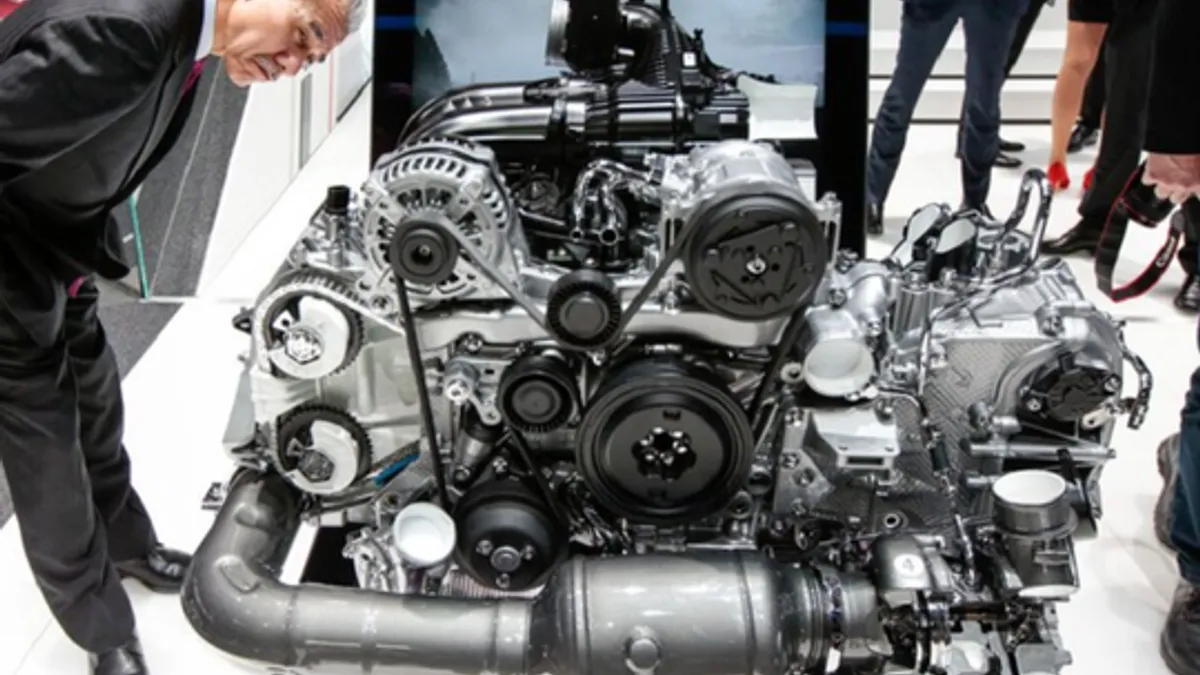 Sfârşitul motoarelor termice în UE, în 2035 Foto: News.ro