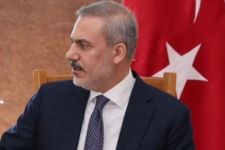 NATO doboară rachetă iraniană îndreptată spre Turcia (sursa: Facebook/Hakan Fidan Fan)