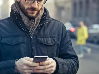 Avocată, hărțuită de fost client (sursa: Pexels/Andrea Piacquadio)