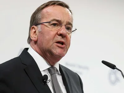 Boris Pistorius îl avertizează pe Donald Trump (sursa: bmvg.de)