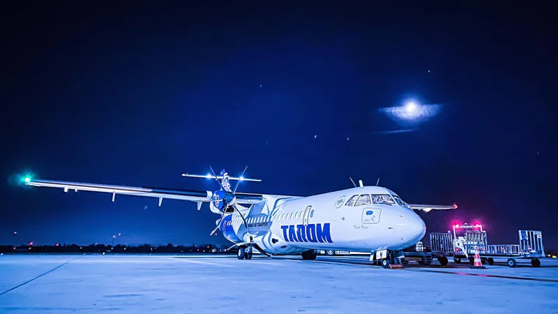 TAROM operează zboruri zilnice către SUA Foto: Facebook Tarom