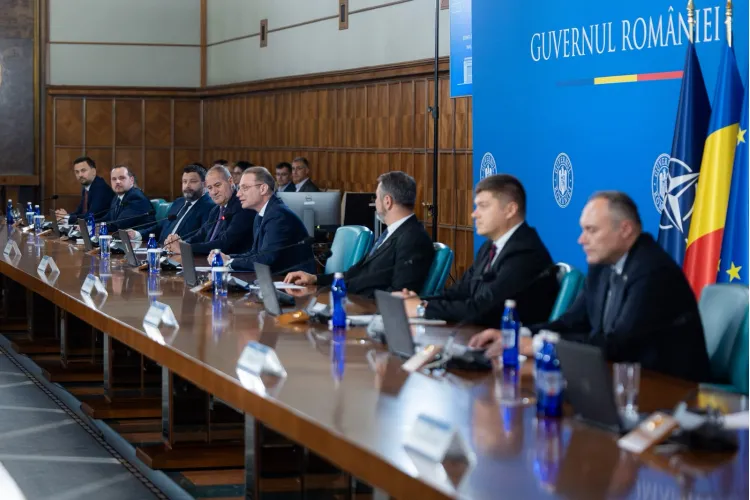 Entuziasm limitat al piețelor după instalarea guvernului Luca: leul se devalorizează, bursa scade
