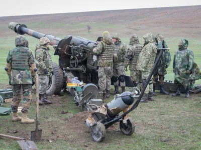 România a furnizat sau s-a angajat să furnizeze Ucrainei echipament militar  Foto: Facebook Forțele Terestre