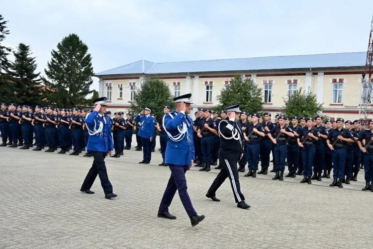 Numărul bugetarilor crește la Interne, Apărare (sursa: Facebook/Ministerul Afacerilor Interne)