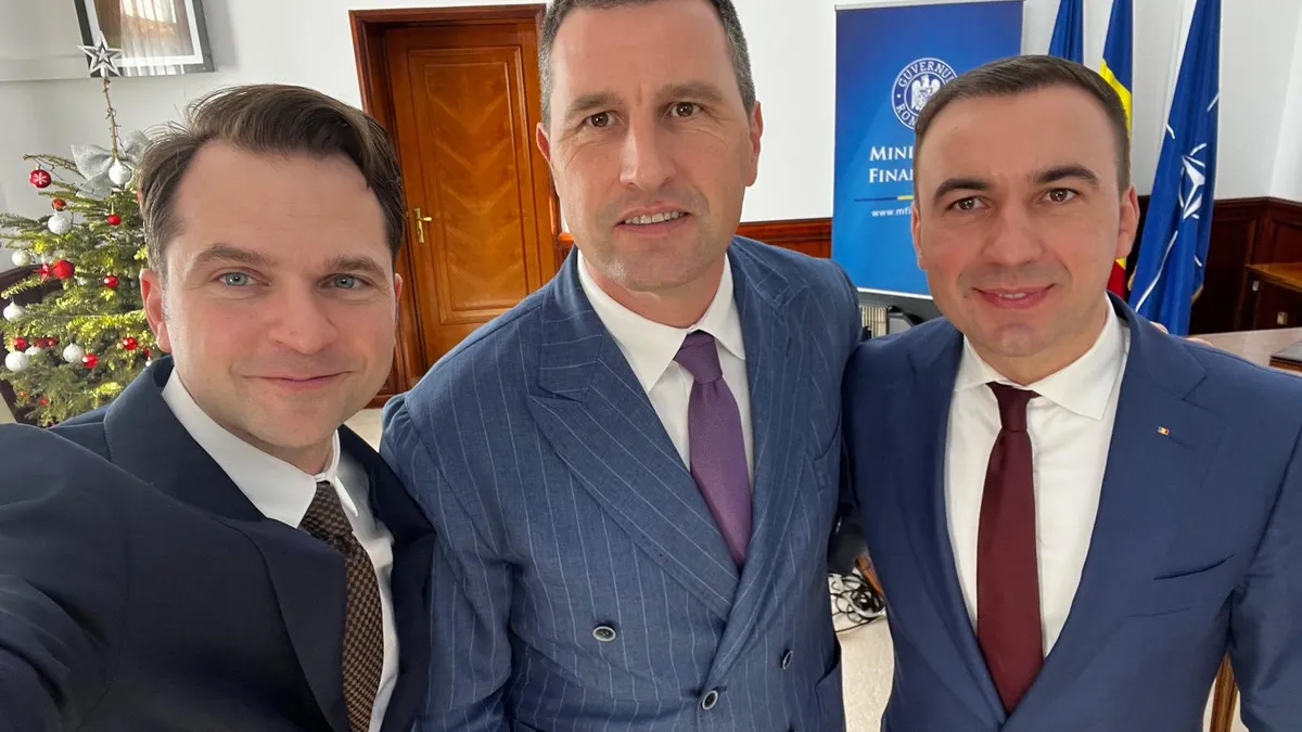 Pe șest, Guvernul ar fi decis din nou să dea sporuri imense bugetarilor responsabili de eșecul PNRR Foto: Facebook