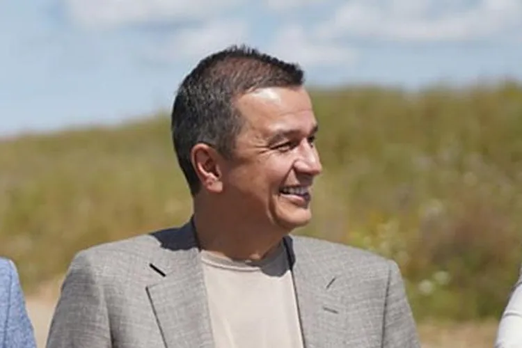 Grindeanu face praf vacanțele celor care se deplasează cu mașina Foto: Facebook