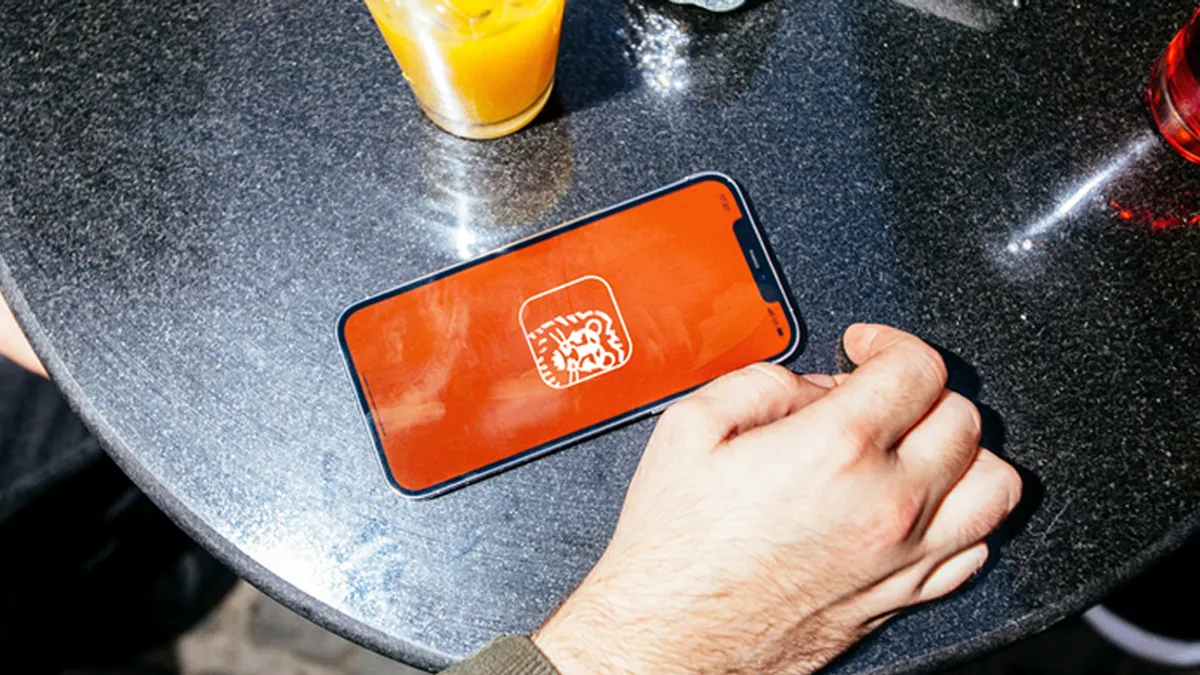 ING Bank lansează trei pachete noi de cont curent – ING Go, ING More și ING Extra – cu beneficii extinse pentru clienți (sursa: ING)