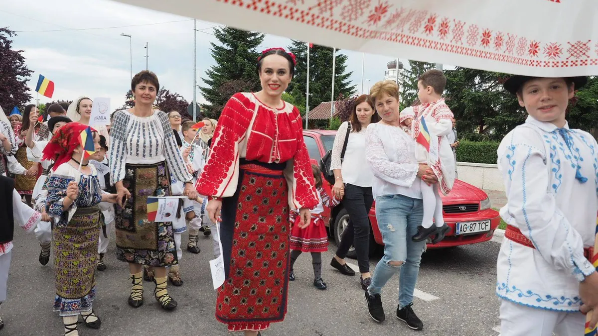 Ministrul Bucura-Oprescu schimbă mașinile de lux Foto: Facebook