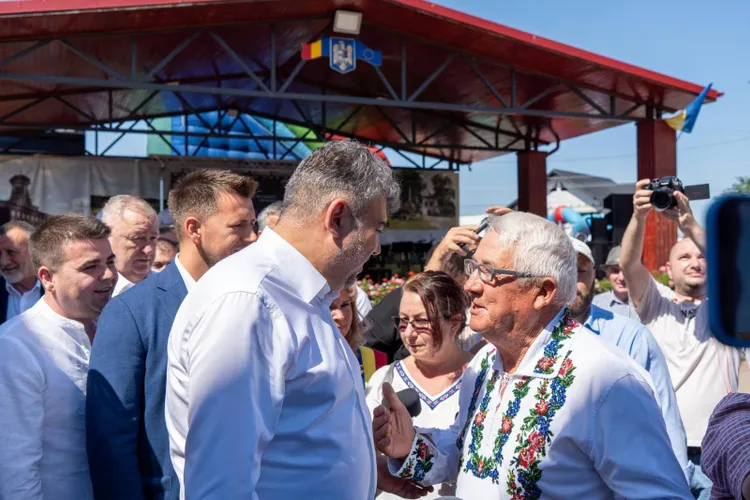Marcel Ciolacu, grijuliu cu potențialele voturi (sursa: Facebook/Marcel Ciolacu)