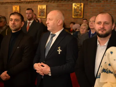 Primarul Băii-Mari a ajuns la spital, cu hernie, după ce a dat la zăpadă Foto: Facebook Doru Dăncus