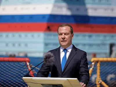 Medvedev, asmuțit de Putin împotriva Ucrainei (sursa: Sputnik)