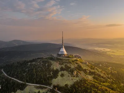 Refugiați ucraineni, dați afară pentru ski (sursa: visitczechrepublic.com/)