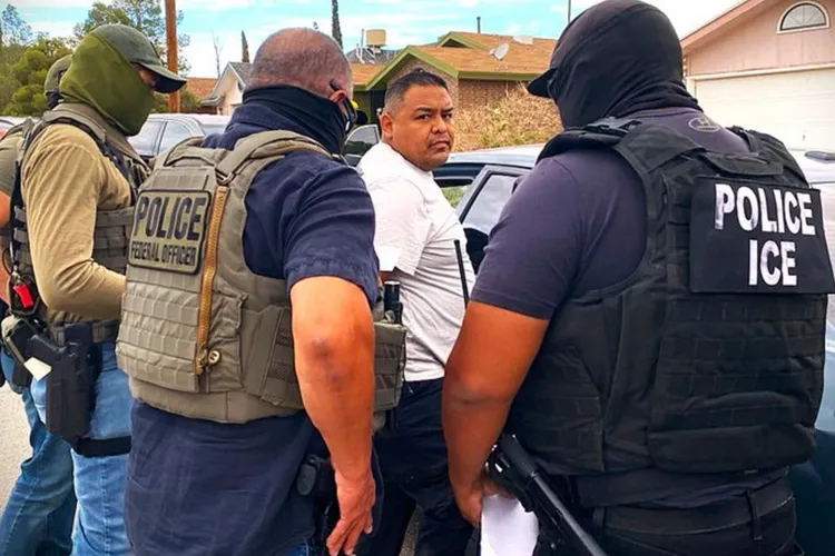 Trump, stare de urgență la Washington (sursa: Facebook/Immigration And Customs Enforcement)