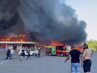 Rușii au atacat cu rachete un mall din Ucraina (sursa: Twitter