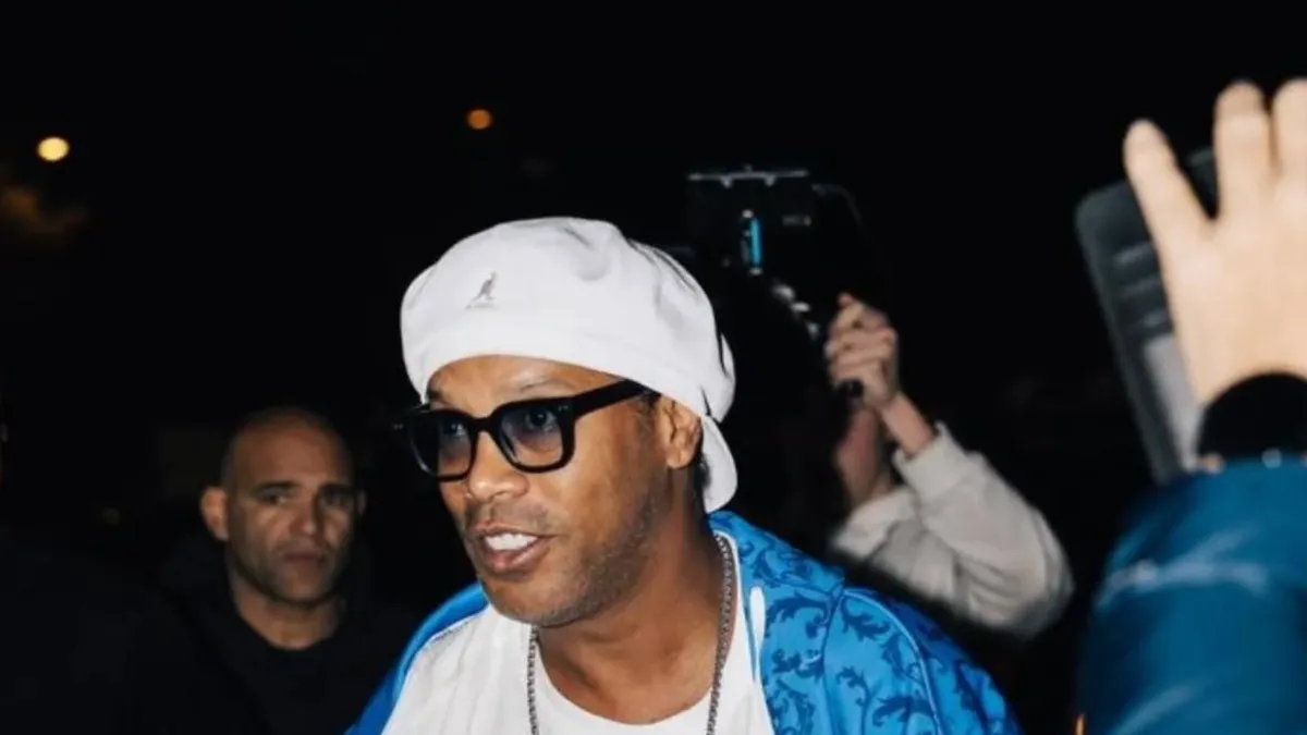 Prezența lui Ronaldinho la Iași, incertă (sursa: Facebook/Ronaldinho Gaúcho)