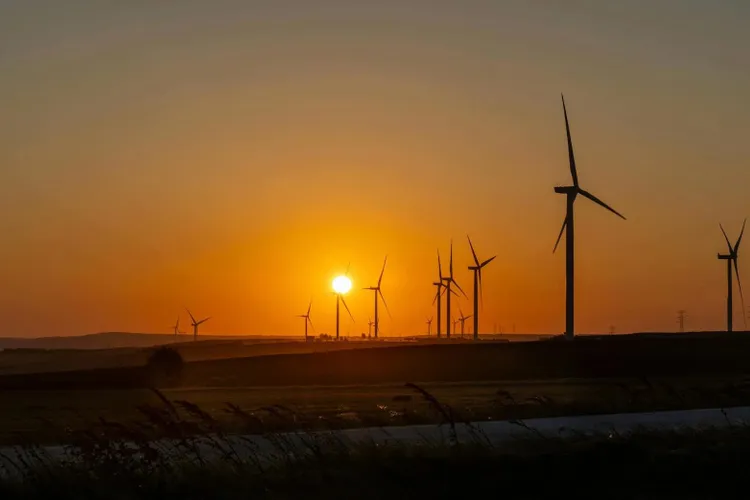 România, salvată de la dezastru energetic (sursa: Pexels/Burak The Weekender)