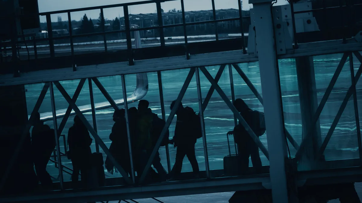 Efectul corupției, pe Otopeni Foto: Facebook Bucharest Airports/ Dragos Metea